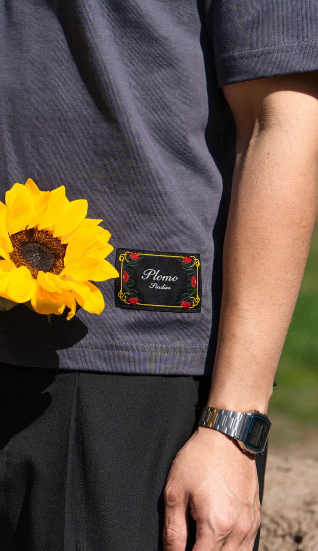 Details Tee