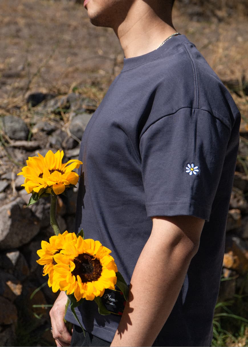 Details Tee